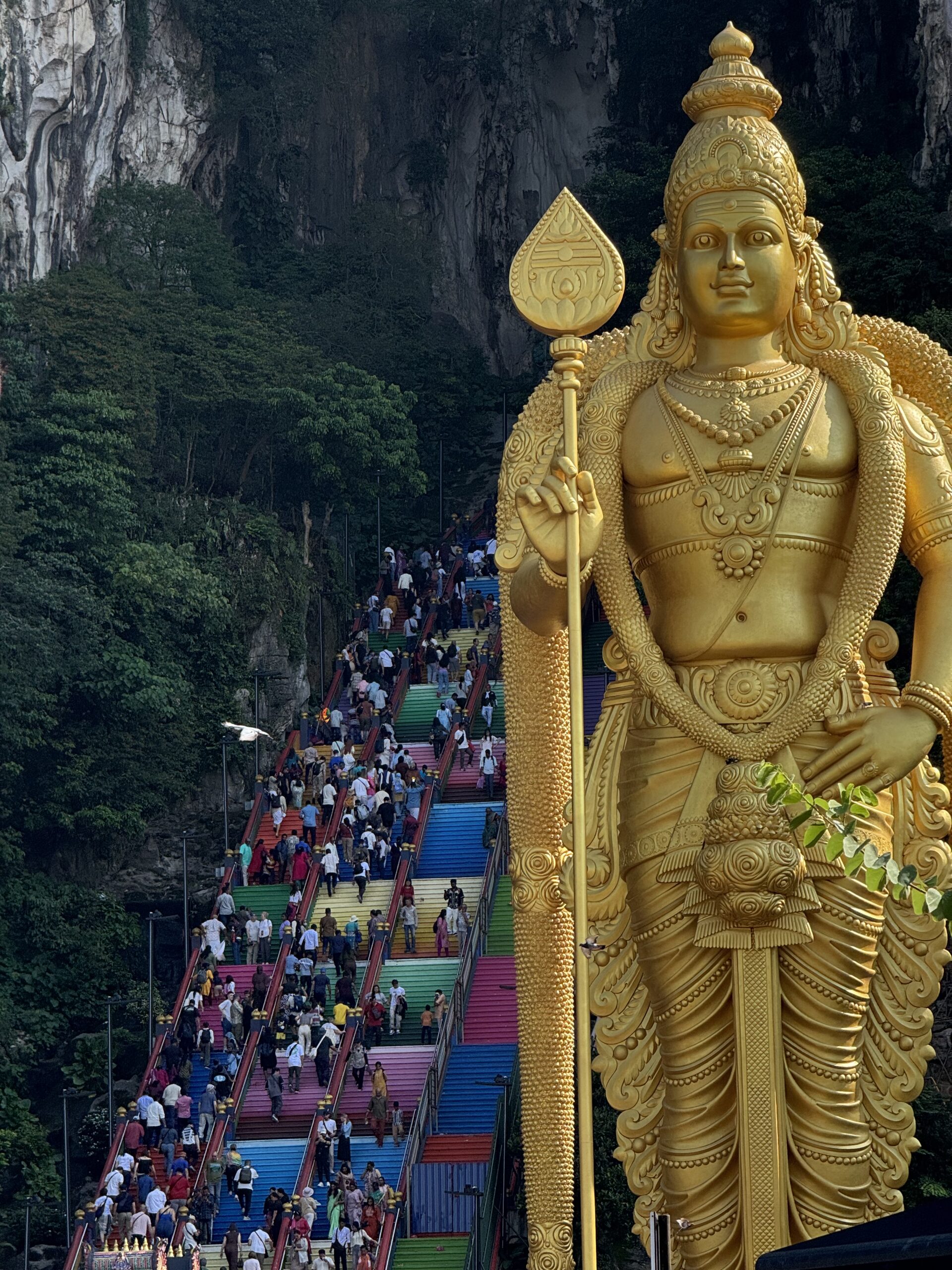 Malaysia Reisebericht: Wo Regenwald auf Skyline trifft Batu Caves Kuala Lumpur